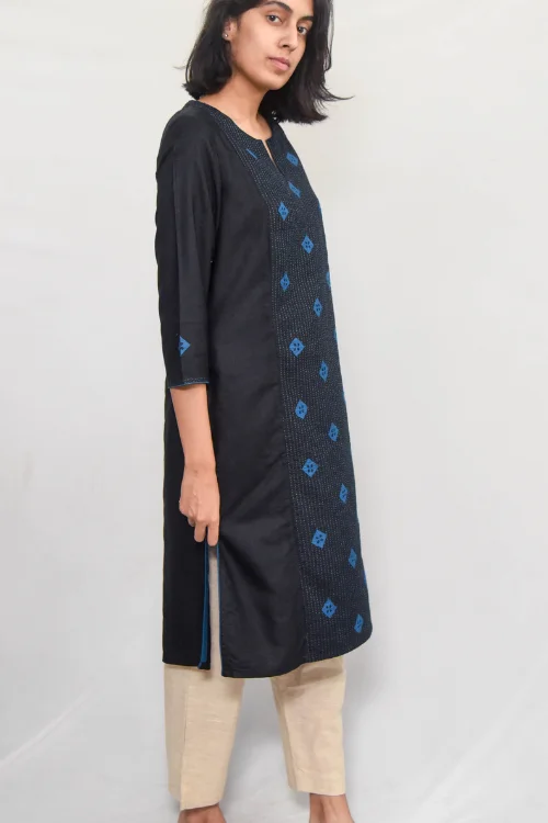 Sadhna 'Aagunch' Black Applique And Tanka Work Cotton Silk Kurta . charcoal tank top