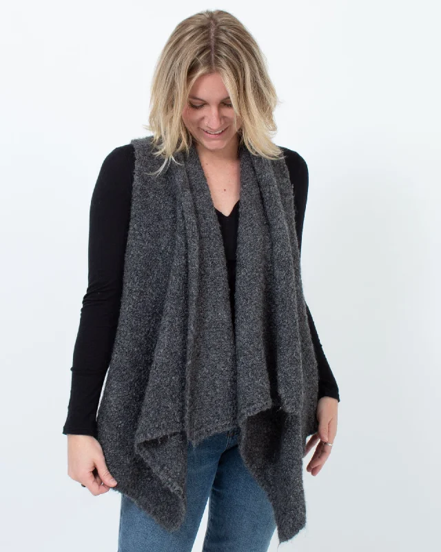 Sleeveless Wool Cardigan Zippered Buttoned Snapped